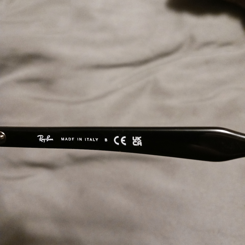 RayBan sunglasses - Picture 3 of 5